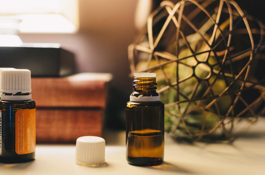 Les huiles essentielles à la rescousse
